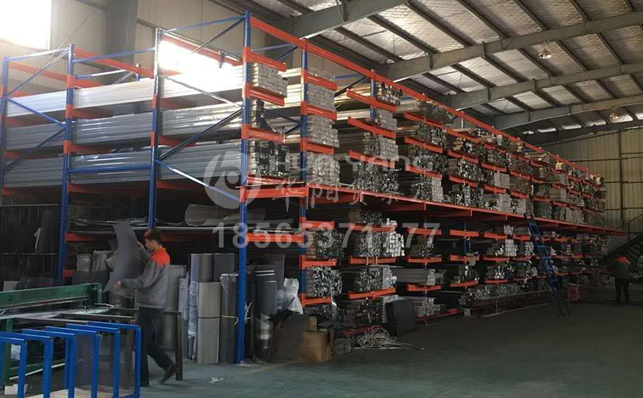 悬臂阁楼平台 悬臂阁楼平台